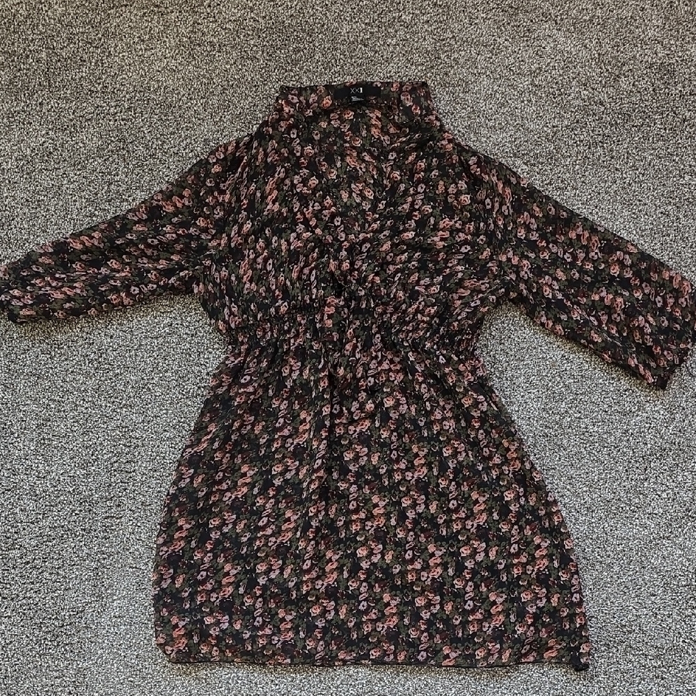 Forever 21 Black and Pink Floral Top